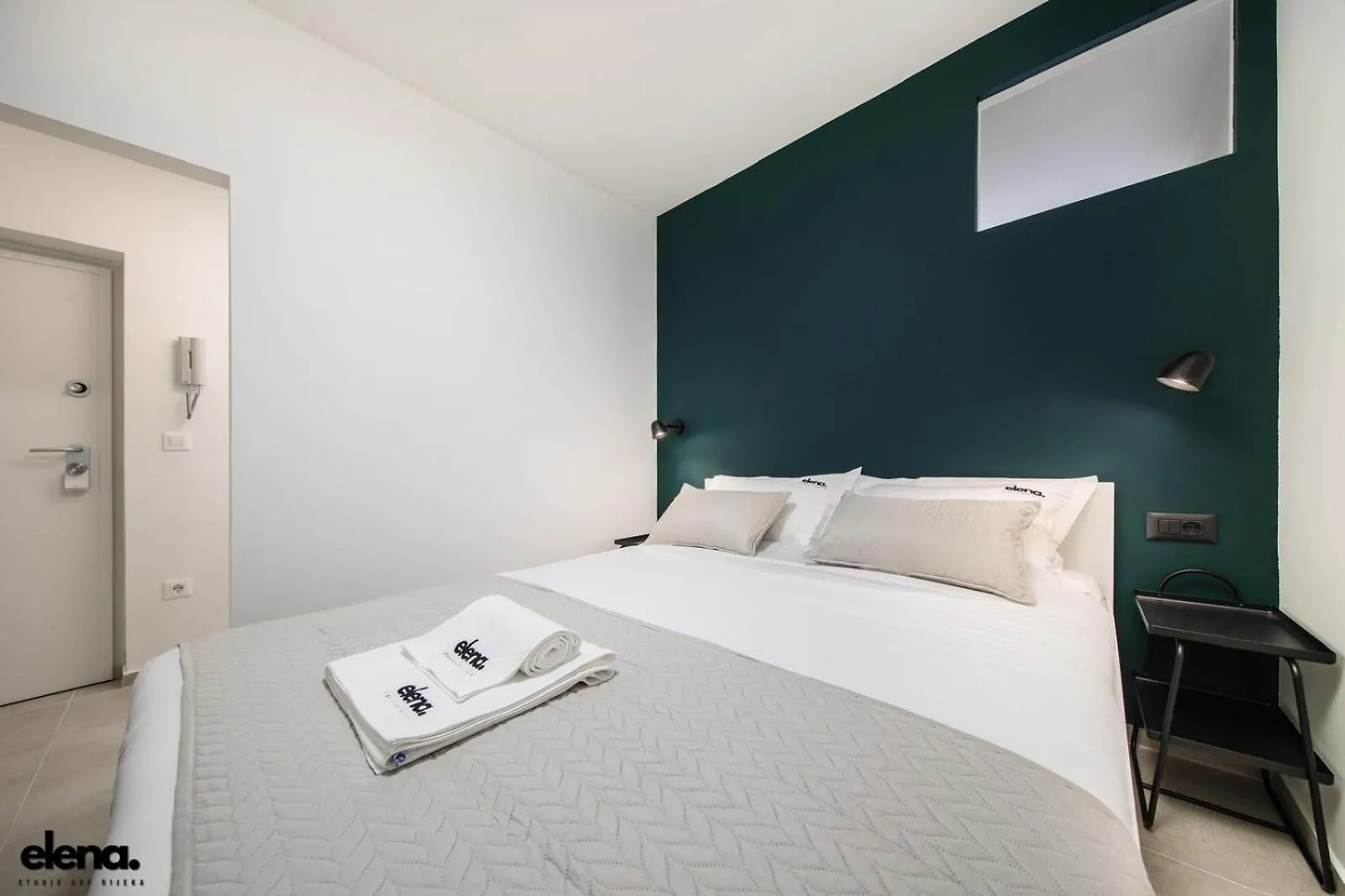Studio Apartment Elena Rijeka